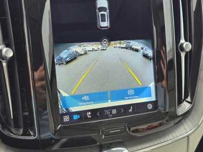 2023 Volvo XC60 Recharge Plug-In Hybrid Plus Bright Theme