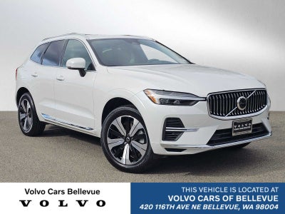 2023 Volvo XC60 Recharge Plug-In Hybrid Core Bright Theme