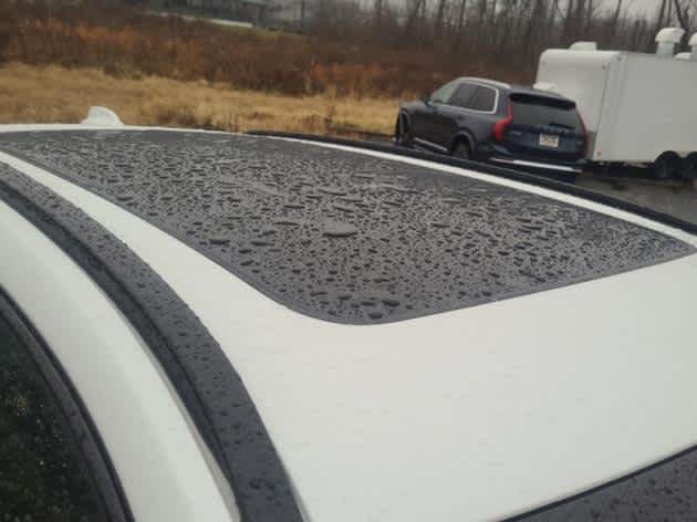 2023 Volvo XC60 Recharge Plug-In Hybrid Ultimate Dark Theme