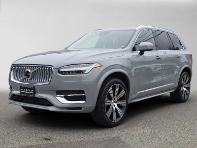2025 Volvo XC90 Plug-In Hybrid Plus