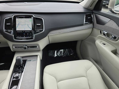 2025 Volvo XC90 Plug-In Hybrid Plus