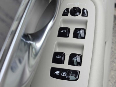 2025 Volvo XC90 Plug-In Hybrid Plus