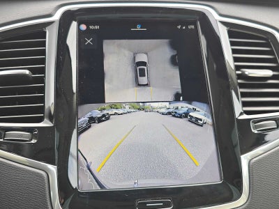 2025 Volvo XC90 Plug-In Hybrid Plus
