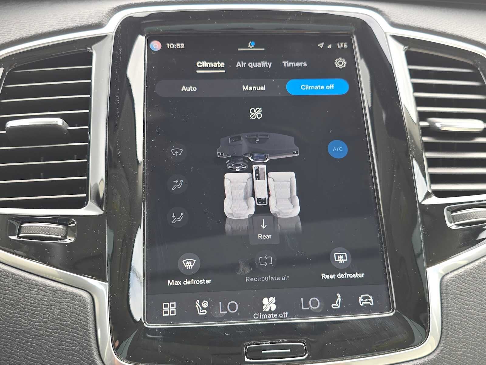 2025 Volvo XC90 Plug-In Hybrid Plus