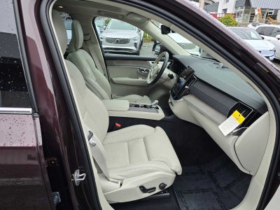 2025 Volvo XC90 Plug-In Hybrid Ultra