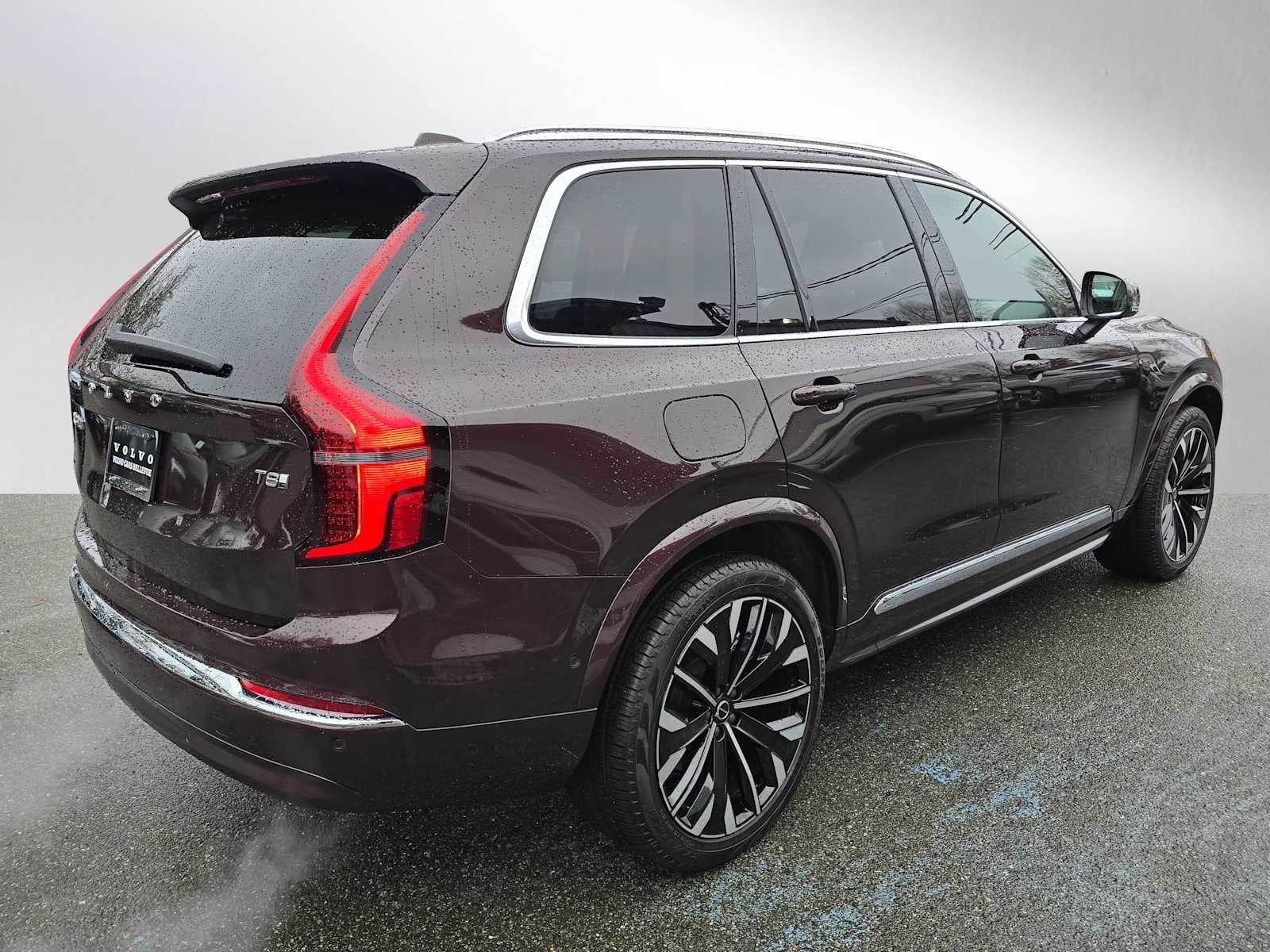 2025 Volvo XC90 Plug-In Hybrid Ultra