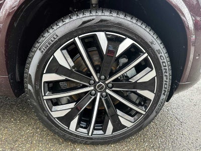 2025 Volvo XC90 Plug-In Hybrid Ultra