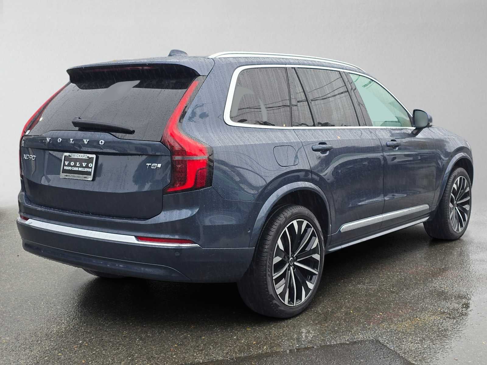 2025 Volvo XC90 Plug-In Hybrid Ultra