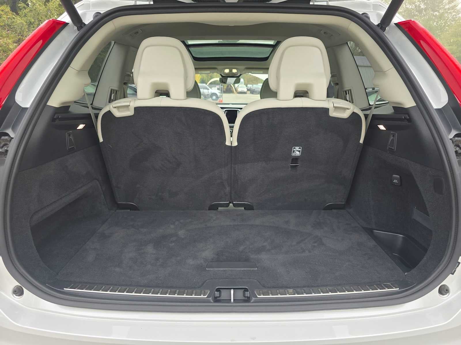 2024 Volvo XC90 Recharge Plug-In Hybrid Plus
