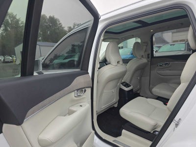 2024 Volvo XC90 Recharge Plug-In Hybrid Plus