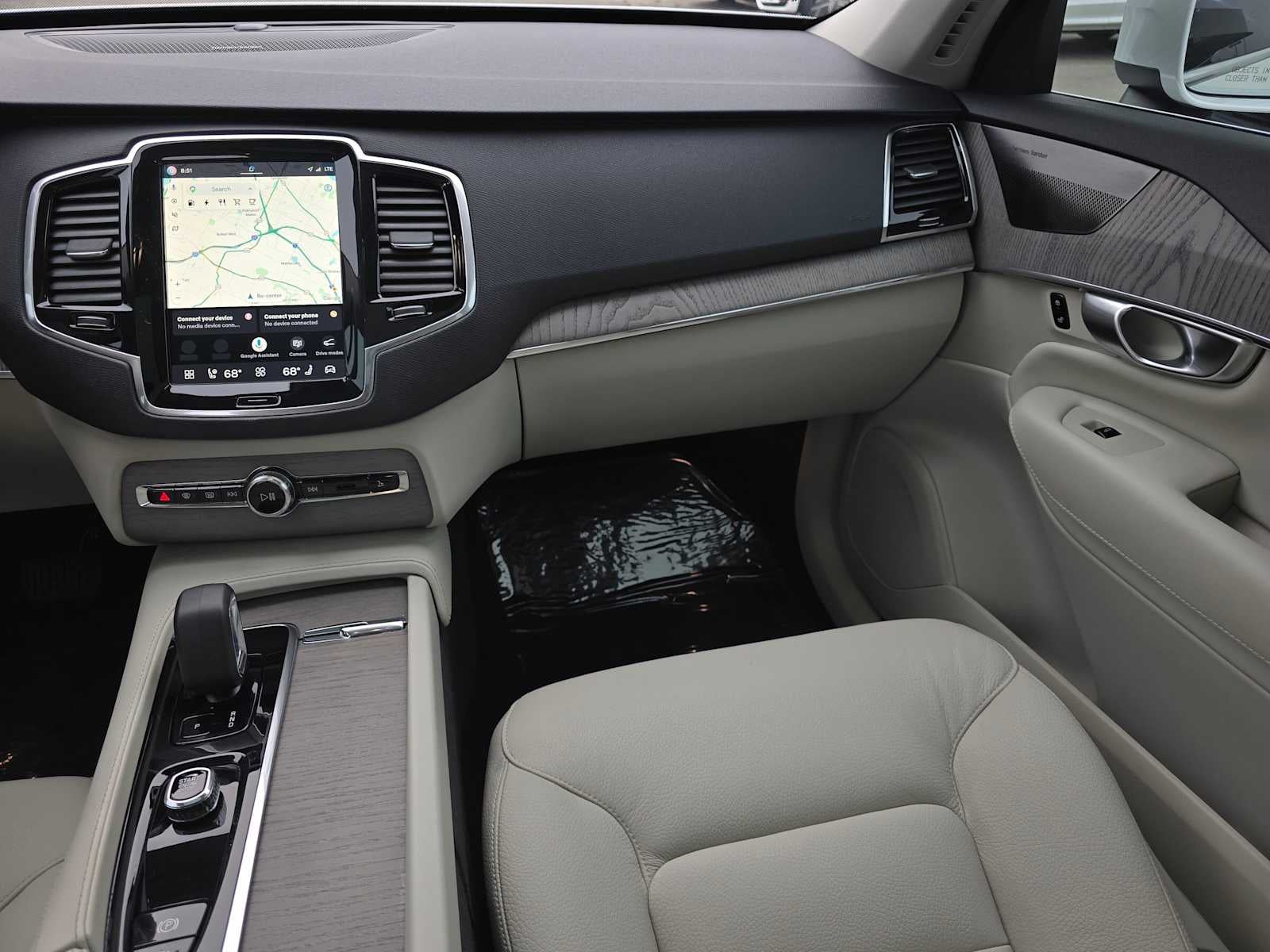 2024 Volvo XC90 Recharge Plug-In Hybrid Plus