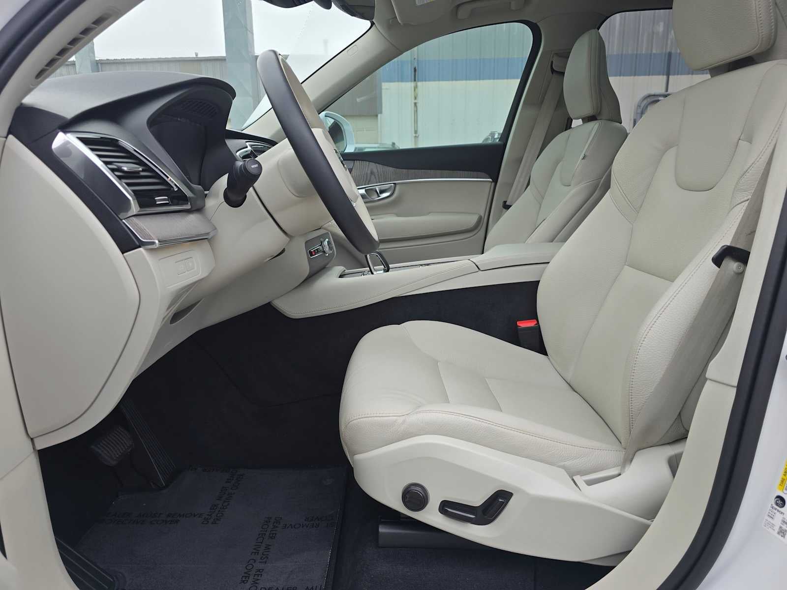 2024 Volvo XC90 Recharge Plug-In Hybrid Plus