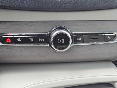 2024 Volvo XC90 Recharge Plug-In Hybrid Plus