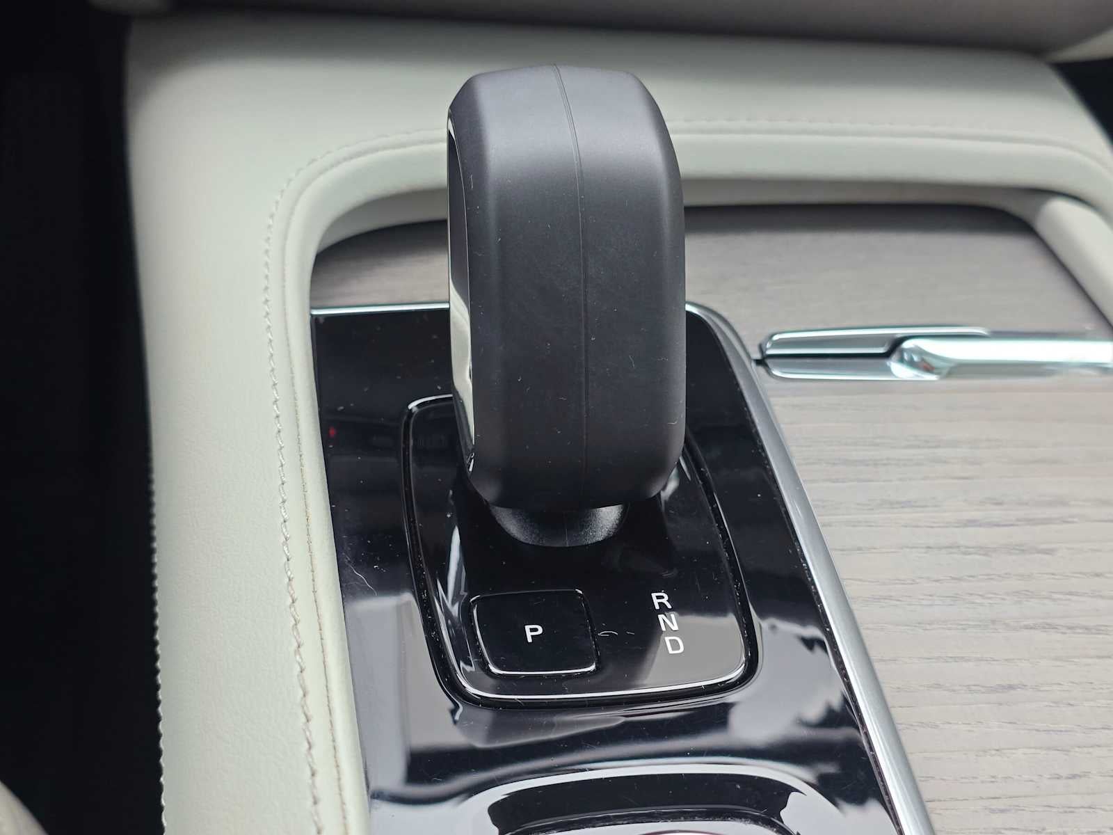 2024 Volvo XC90 Recharge Plug-In Hybrid Plus