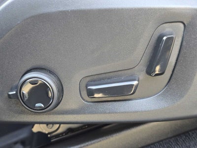 2024 Volvo XC90 Recharge Plug-In Hybrid Ultimate