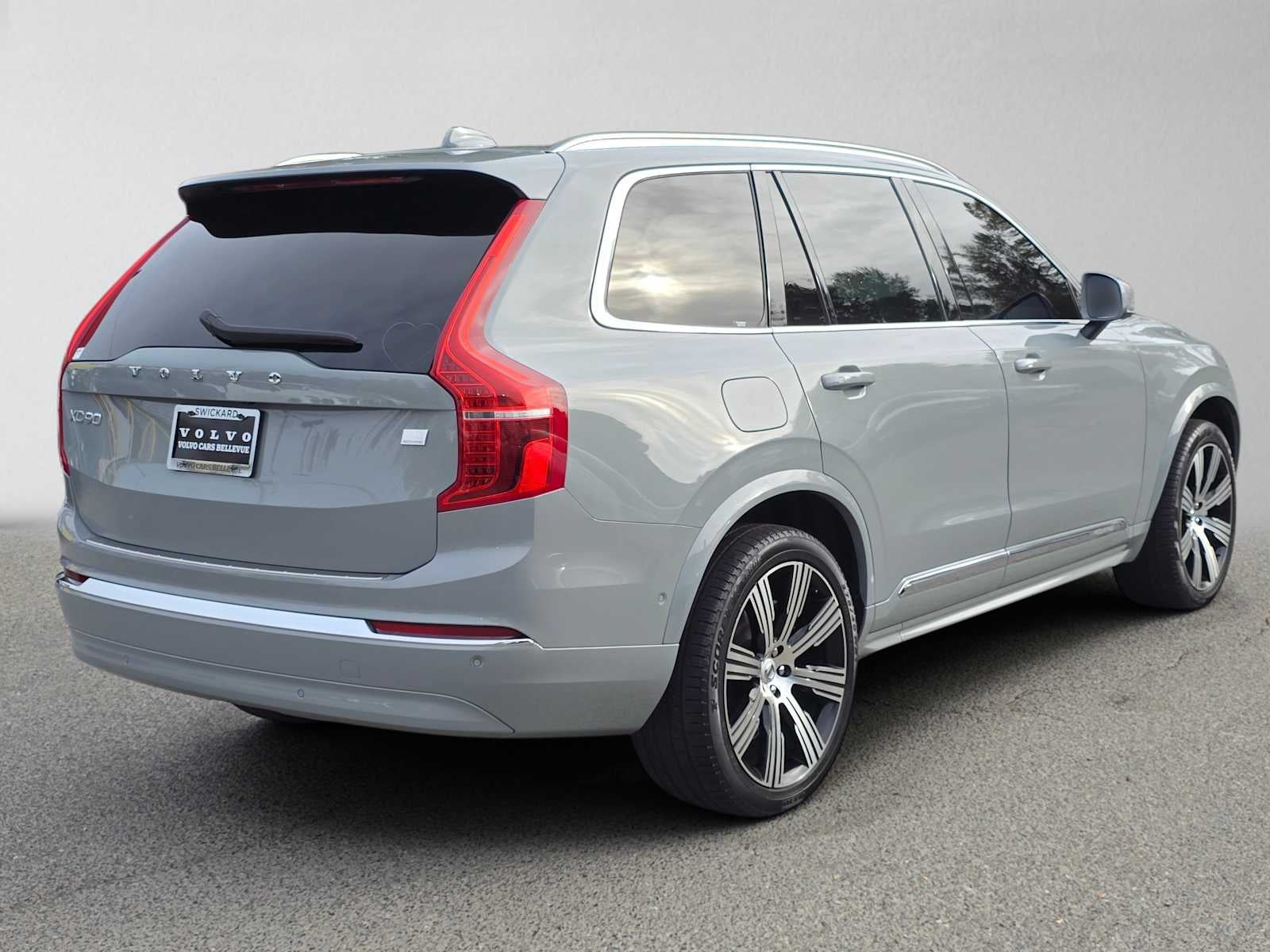 2024 Volvo XC90 Recharge Plug-In Hybrid Ultimate