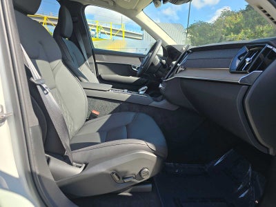 2025 Volvo XC90 Plug-In Hybrid Plus