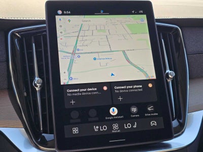 2025 Volvo XC90 Plug-In Hybrid Plus