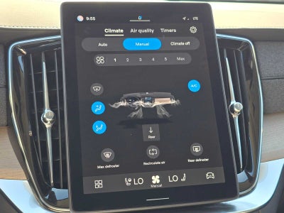 2025 Volvo XC90 Plug-In Hybrid Plus