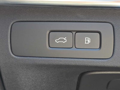 2025 Volvo XC90 Plug-In Hybrid Plus