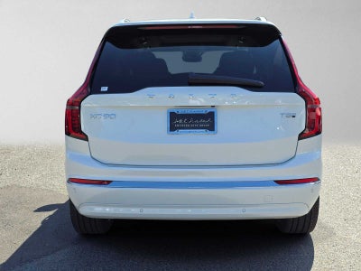 2025 Volvo XC90 Plug-In Hybrid Plus