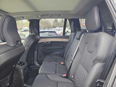 2025 Volvo XC90 Plug-In Hybrid Plus