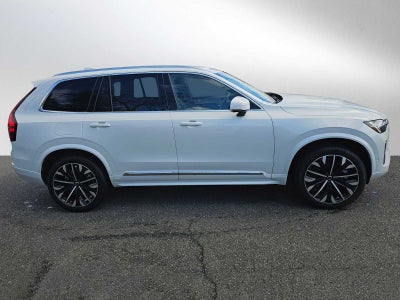 2025 Volvo XC90 Plug-In Hybrid Plus