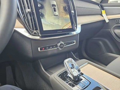 2025 Volvo XC90 Plug-In Hybrid Plus