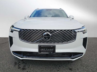 2025 Volvo XC90 Plug-In Hybrid Plus