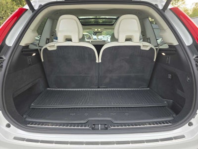 2025 Volvo XC90 Plug-In Hybrid Plus