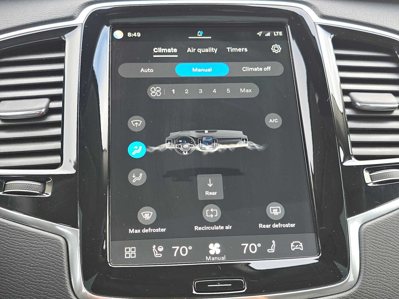 2025 Volvo XC90 Plug-In Hybrid Plus