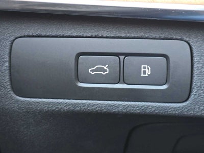 2025 Volvo XC90 Plug-In Hybrid Plus