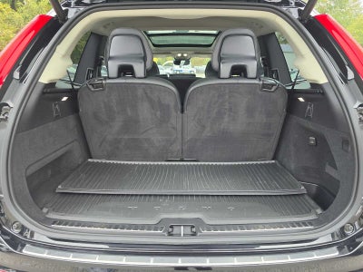 2025 Volvo XC90 Plug-In Hybrid Plus