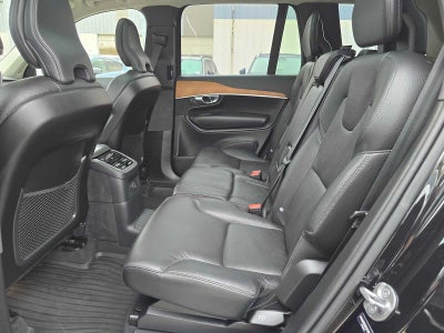 2025 Volvo XC90 Plug-In Hybrid Plus