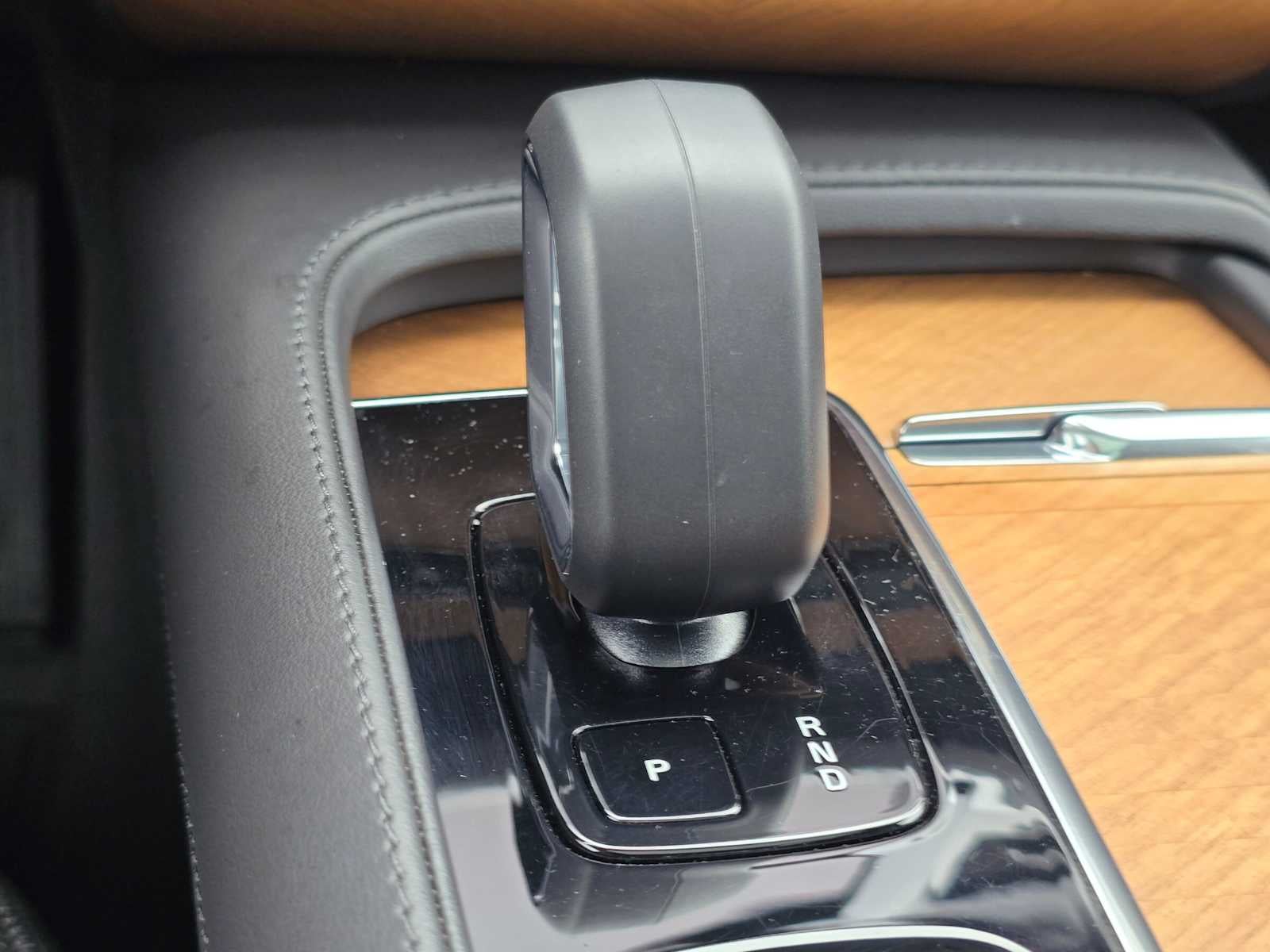 2025 Volvo XC90 Plug-In Hybrid Plus