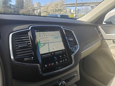 2025 Volvo XC90 Plug-In Hybrid Plus