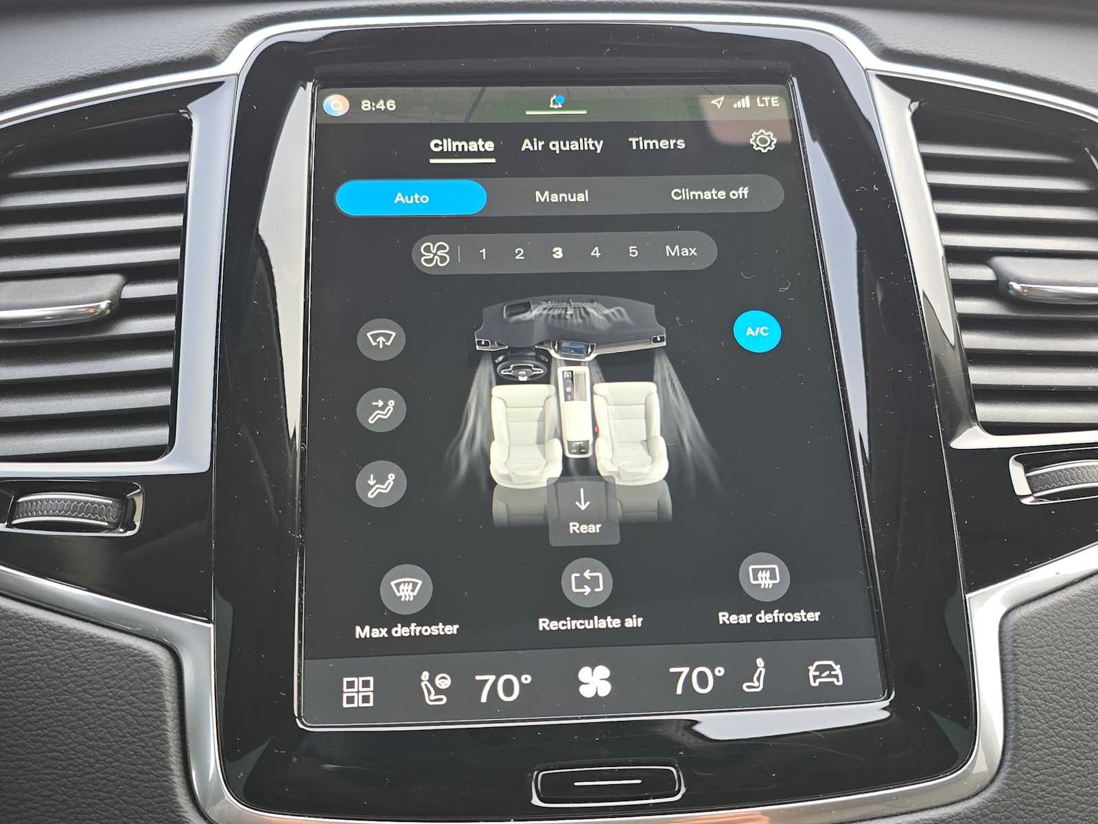 2025 Volvo XC90 Plug-In Hybrid Ultra