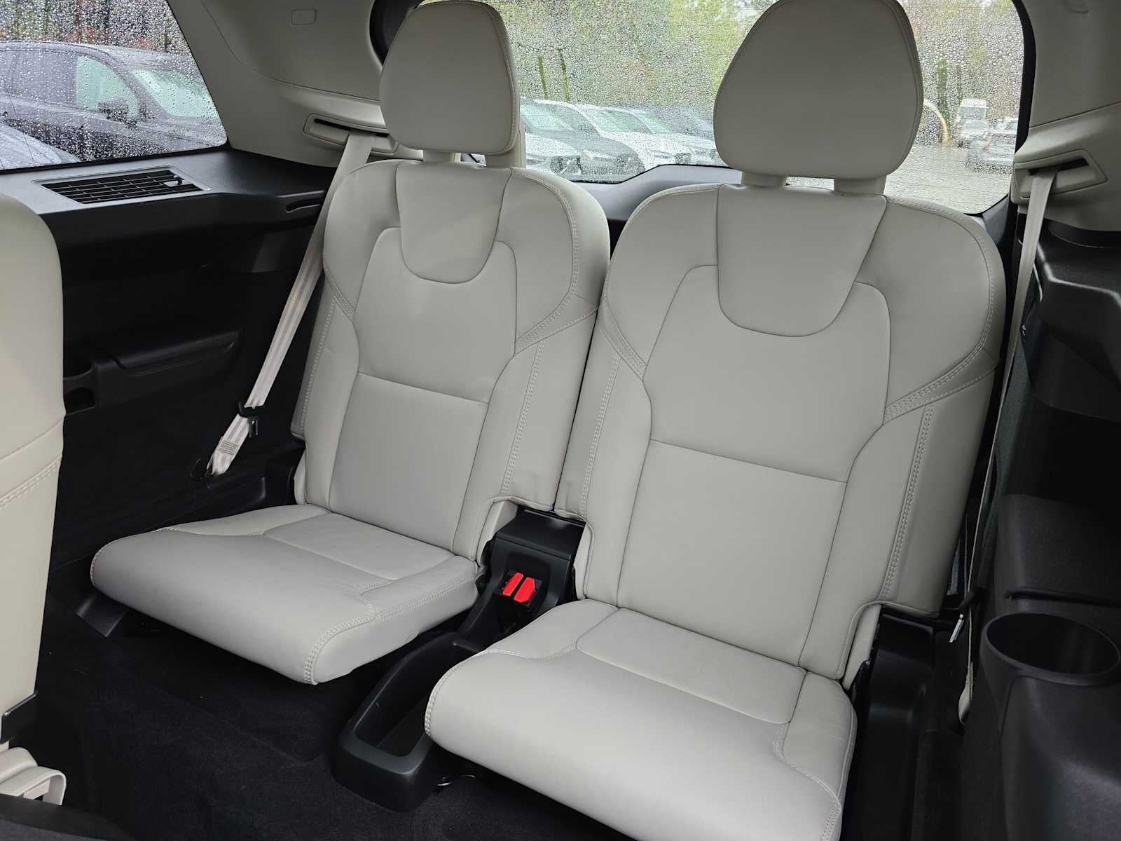 2025 Volvo XC90 Plug-In Hybrid Ultra