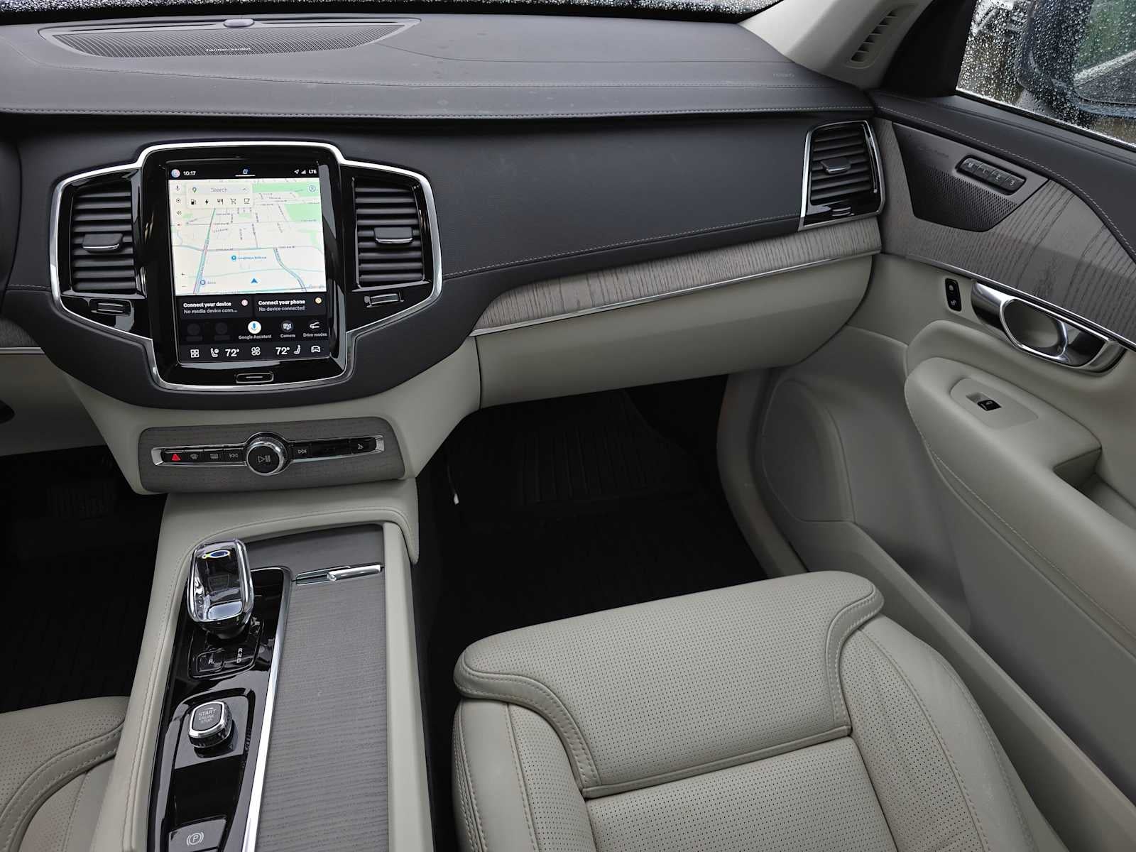 2025 Volvo XC90 Plug-In Hybrid Ultra