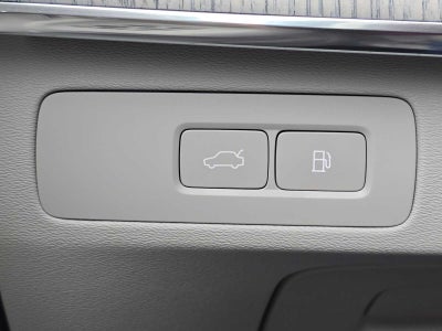 2025 Volvo XC90 Plug-In Hybrid Ultra