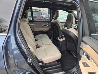 2025 Volvo XC90 Plug-In Hybrid Ultra