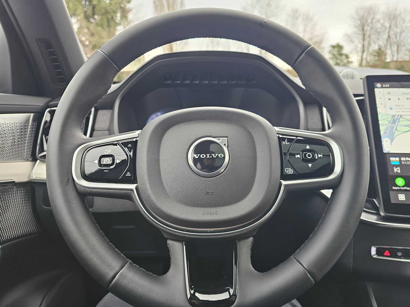 2025 Volvo XC90 Plug-In Hybrid Ultra