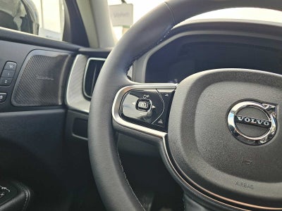 2025 Volvo XC60 Plug-In Hybrid Plus