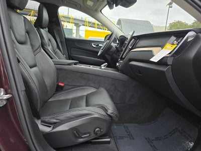 2026 Volvo XC60 Plug-In Hybrid Ultra