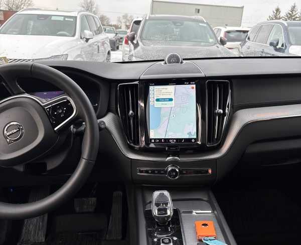 2025 Volvo XC60 Plug-In Hybrid Polestar Engineered