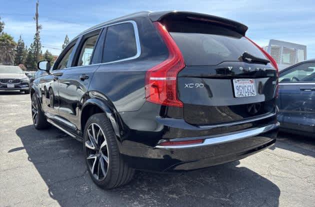 2023 Volvo XC90 Plus