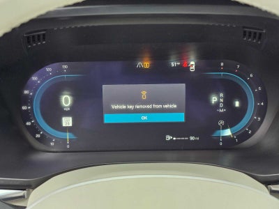 2023 Volvo XC60 Ultimate Bright Theme