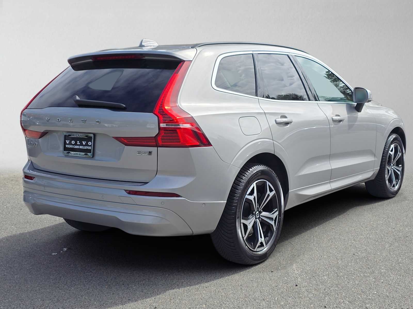 2022 Volvo XC60 Momentum