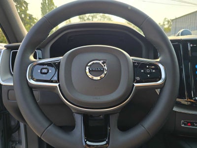 2024 Volvo XC60 Ultimate Dark Theme