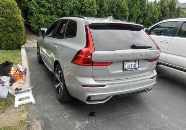 2024 Volvo XC60 Ultimate Dark Theme